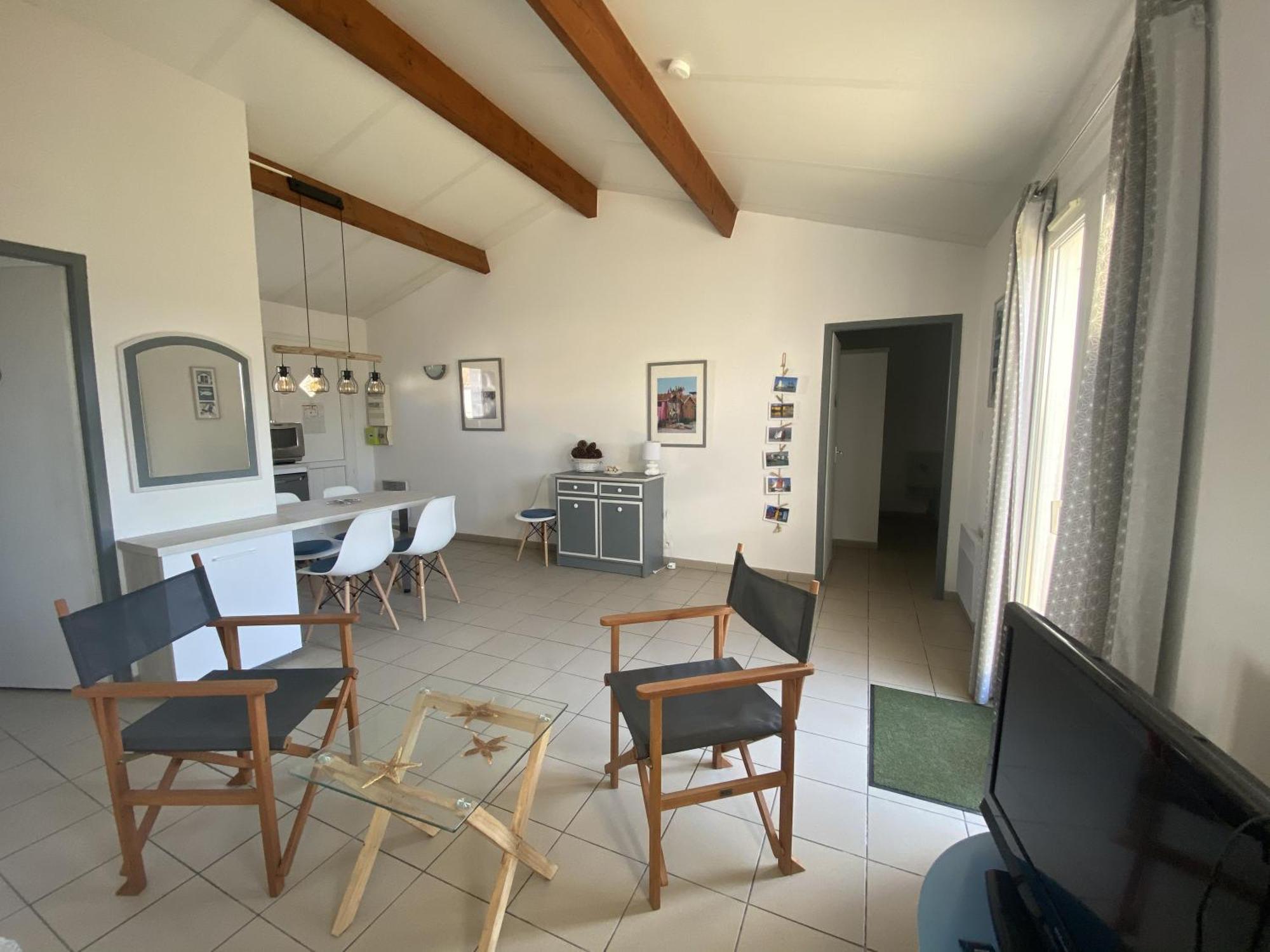 Maison Cosy Avec Piscine Partagee Le Château-dʼOléron Kültér fotó